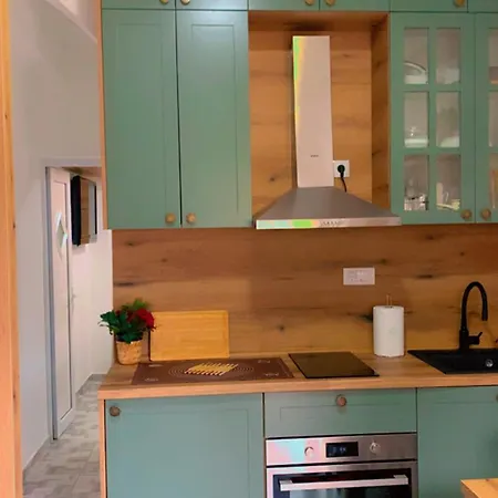 Clementine דירה סוקו בניה